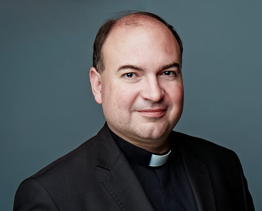 Monostori László atya